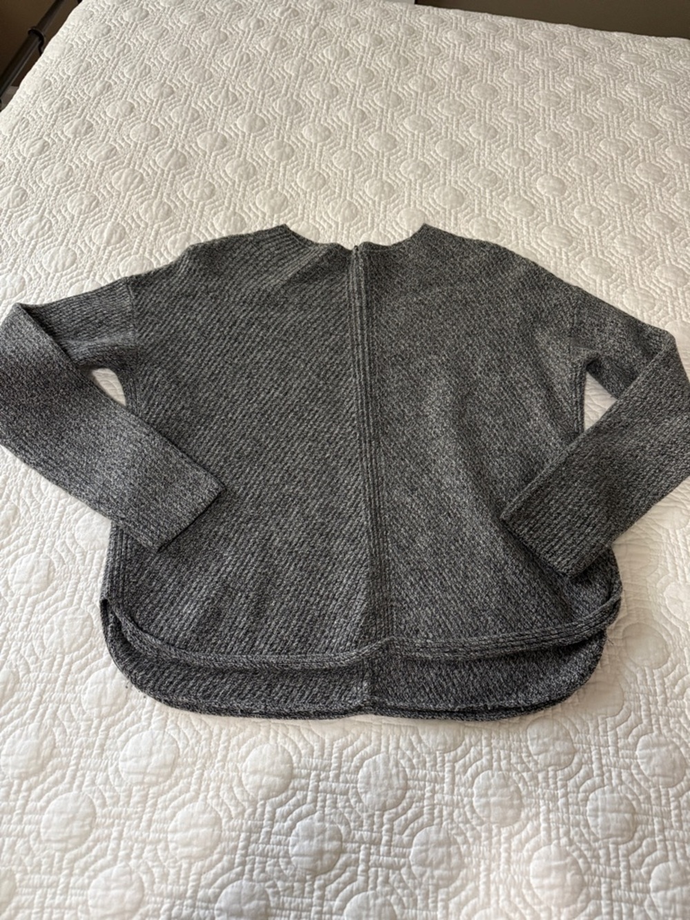 Women's Heathered Gray Knit Sweater